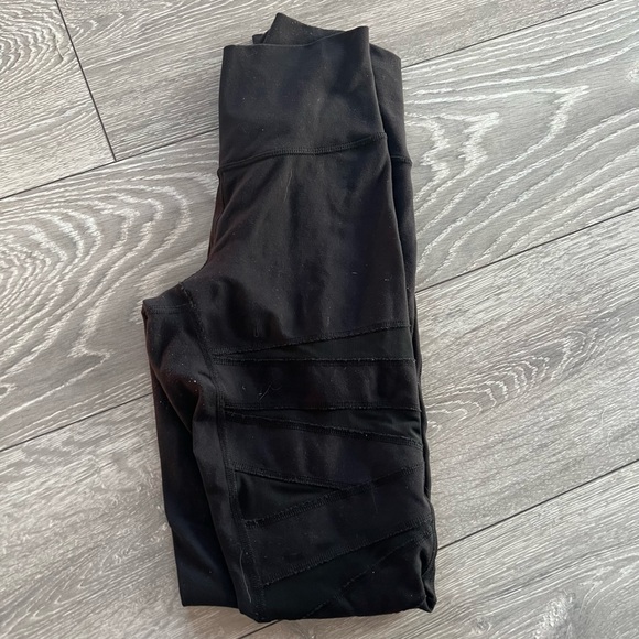 Lululemon Mesh Leggings - Picture 2 of 2